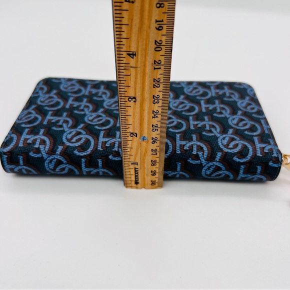 COACH Long Zip Around Monogram Print Wallet Wristlet Blue NWT - Picture 8 of 8